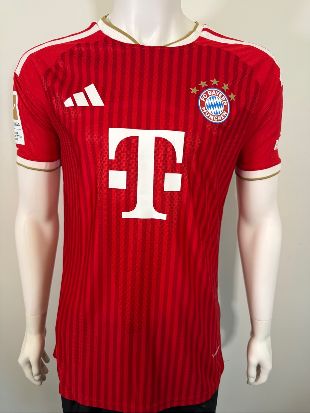FC Bayern Munich Men's Red Home Jersey
